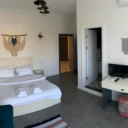 Moya Urla Butik Otel İzmir